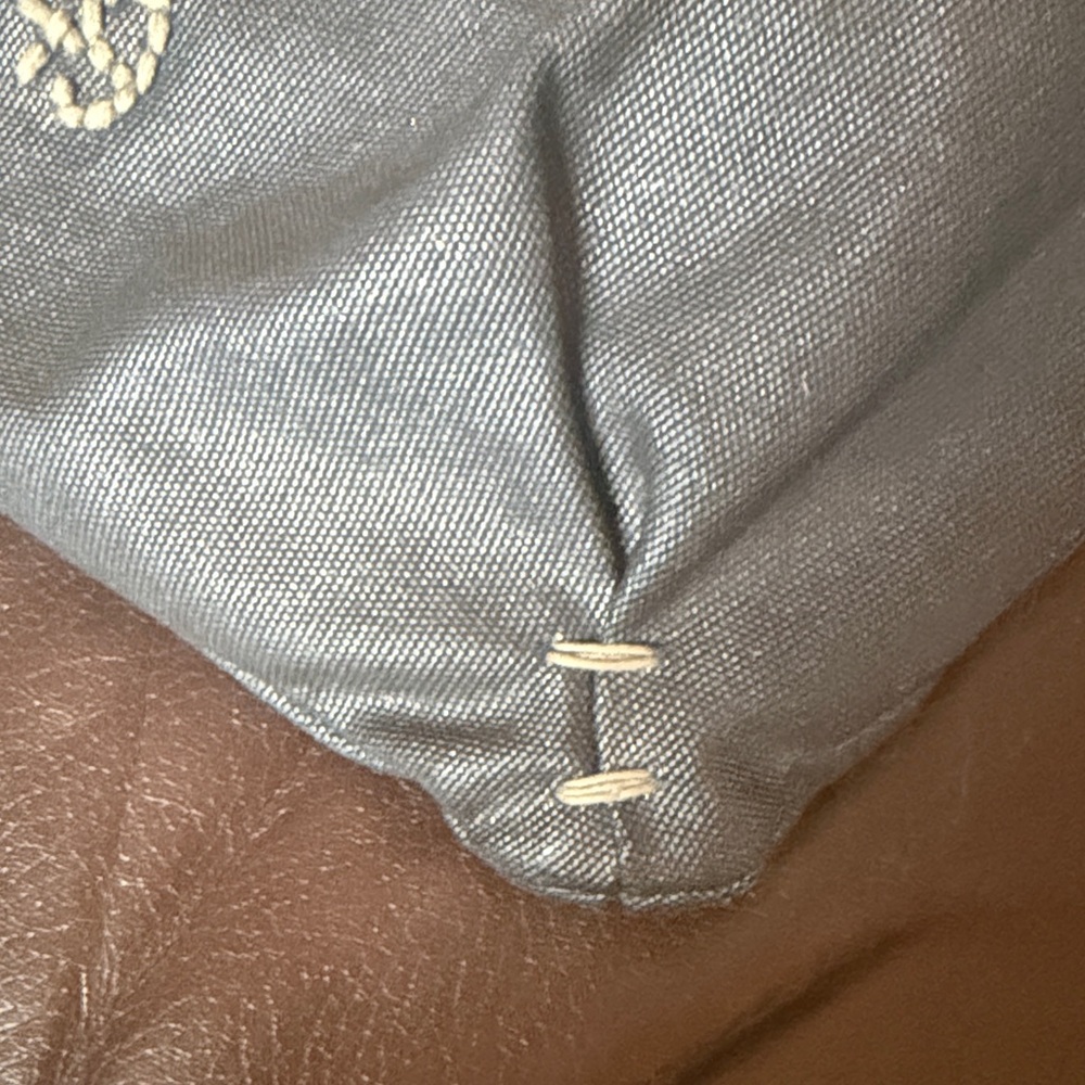 Gorgeous 49 Square Miles Crossbody - Picture 3 of 14